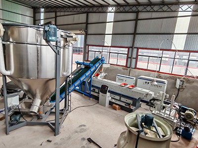 Lini Pelletisasi Plastik untuk Material Pot Tanam Blueberry