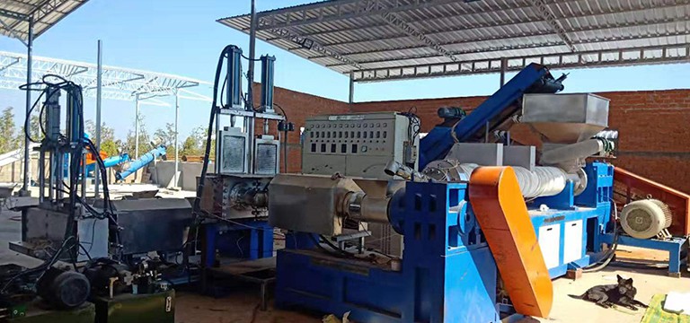 Granulator Plastik di Tanzania